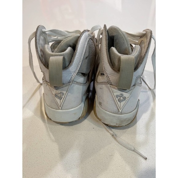 Jordan Retro 7‎ Pure Platinum Shoes  - Youth 7 - Picture 5 of 12